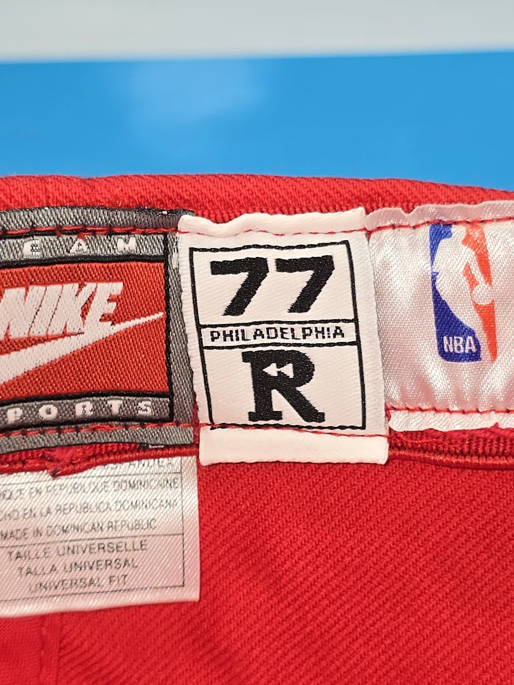 Nike Philadelphia 76ers Fitted Hat Size 7 5/8 NBA